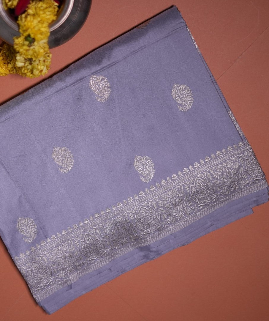Pale purple pure Katan silk Banarasi saree