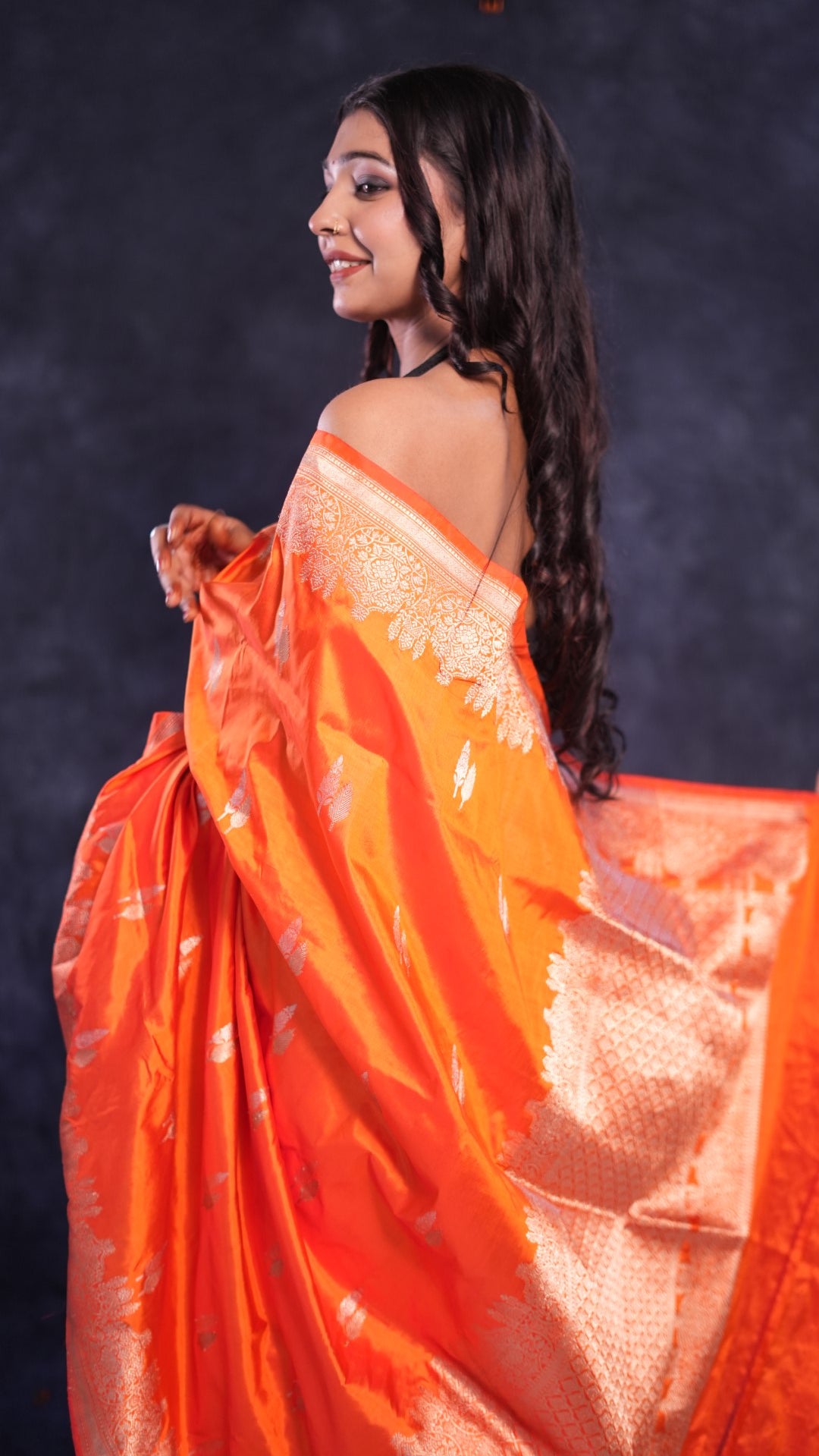 Alankaar: Pure Katan silk handwoven Banarasi saree