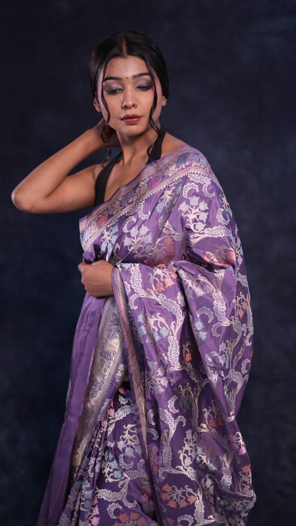 Aradhana: Pure Katan silk handwoven Banarasi saree