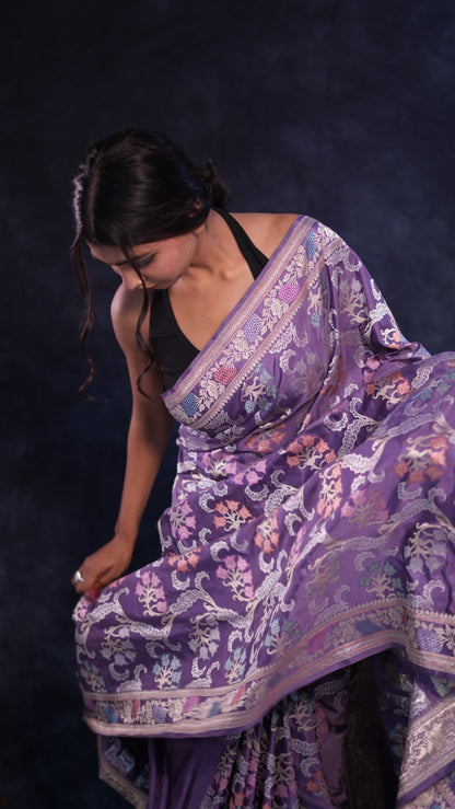Aradhana: Pure Katan silk handwoven Banarasi saree