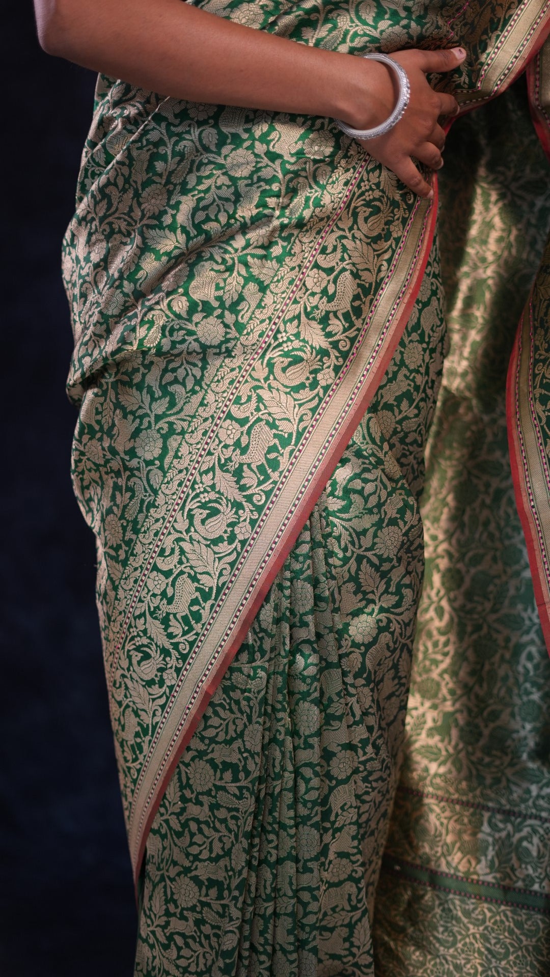 Bhavy: Pure Katan silk handwoven Banarasi saree