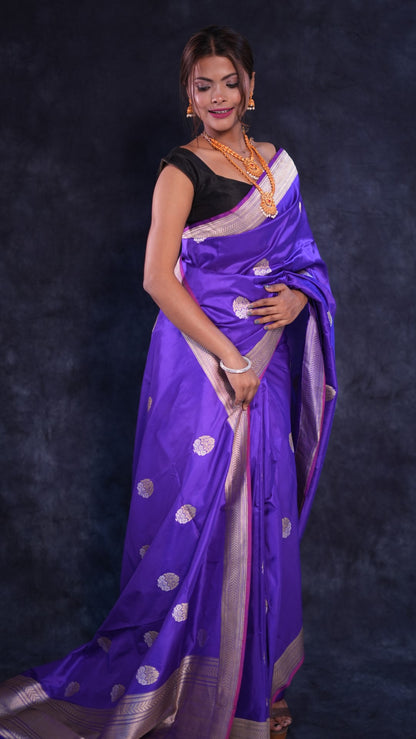 Sona-Rupa Luxurious Katan silk Banarasi saree