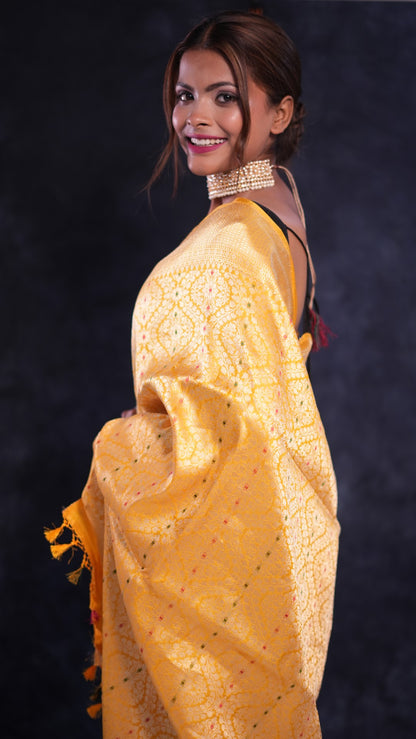 Mangala: Yellow Meenadar pure silk Tanchoi Banarasi saree